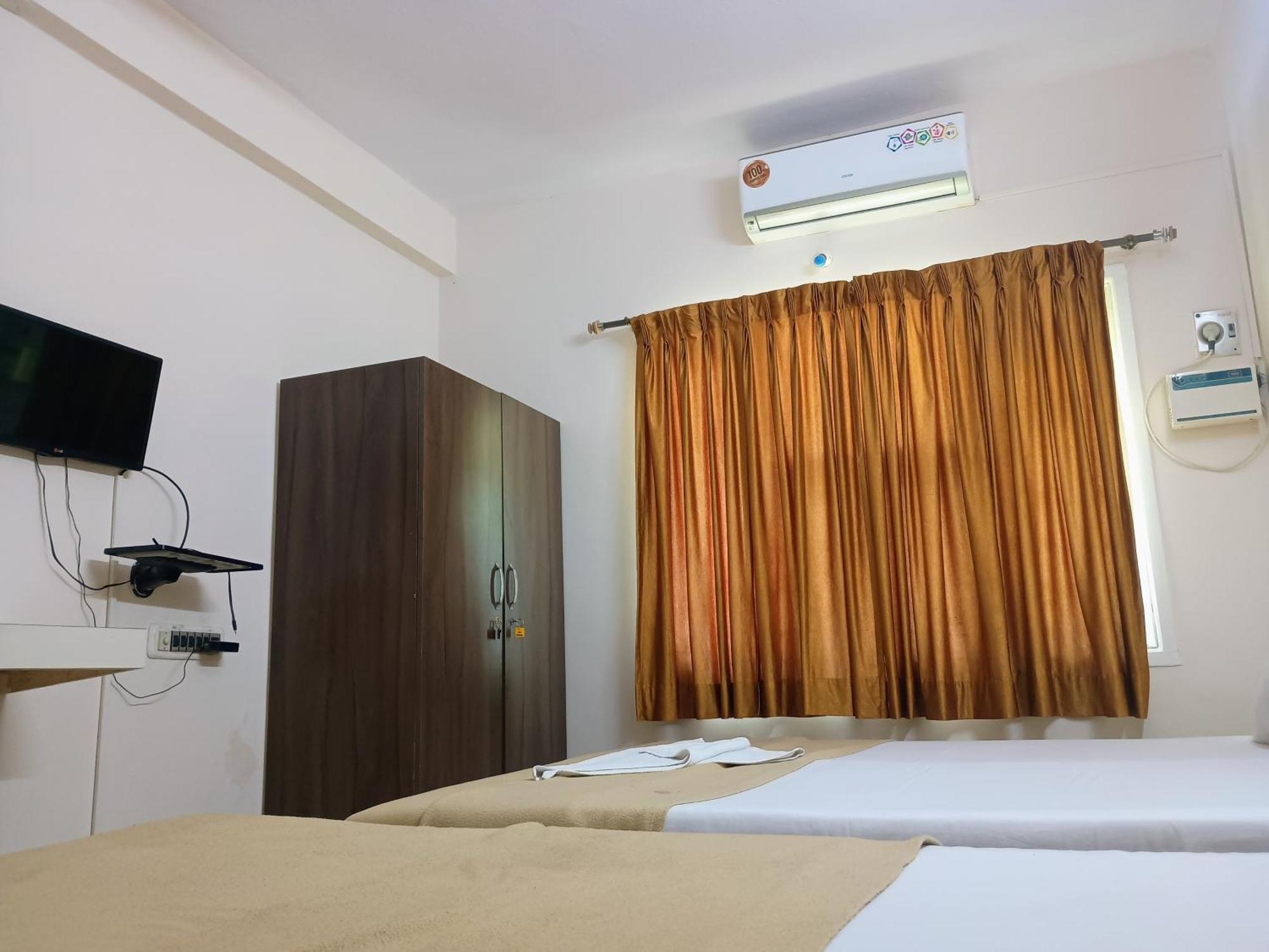Arunai Grand - Sollinganallur Aparthotel *